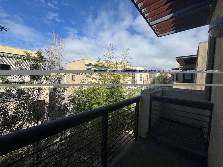 Building Photo - 144 City Limits Cir