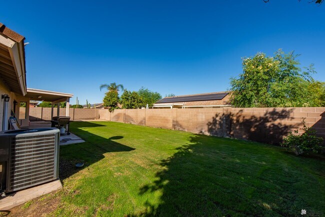 Building Photo - 3484 W 14th St