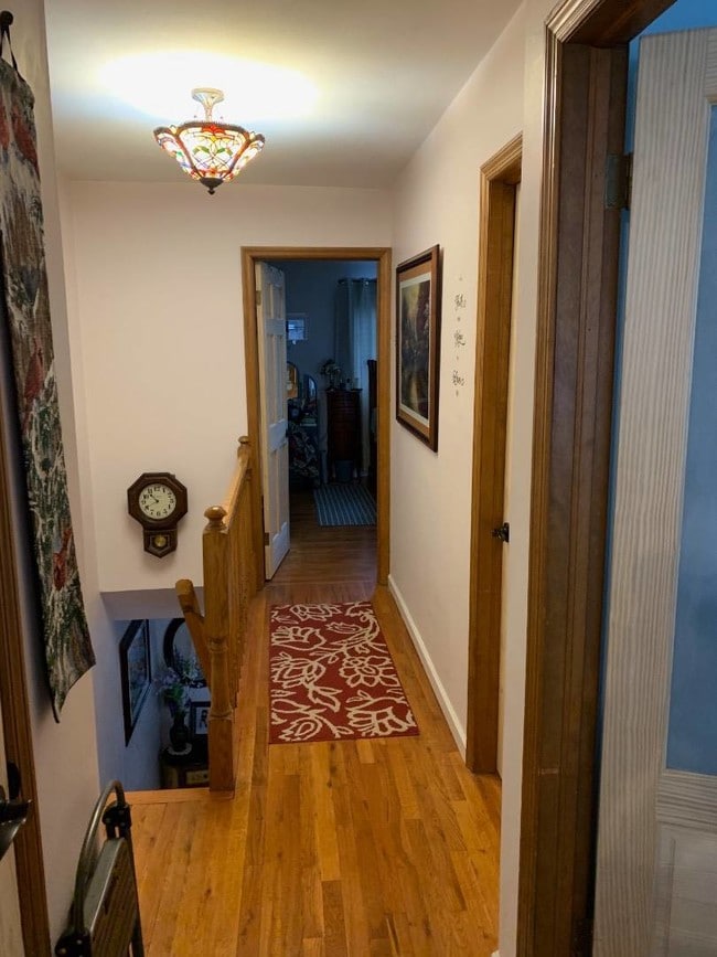 Building Photo - 348 Dongan Hills Ave