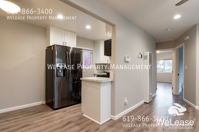 Building Photo - 5368 Rex Ave