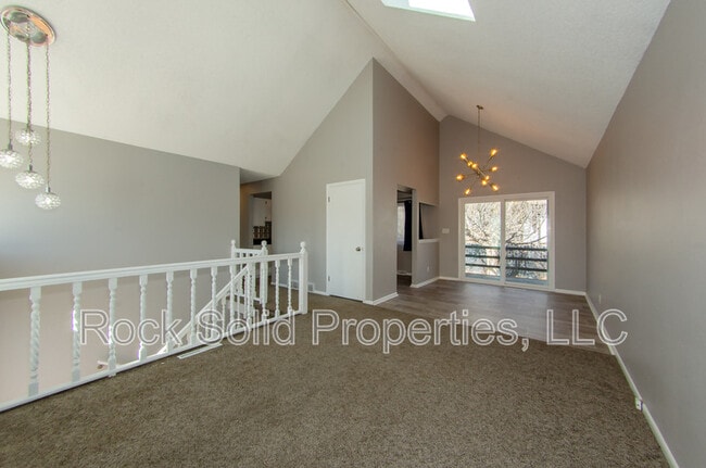 Building Photo - 5450 Atlantic Dr