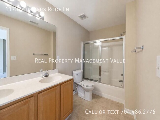 Building Photo - 11737 Fiddlers Roof Ln