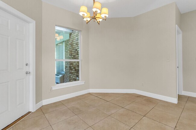 Building Photo - Available October 10th!- Bluewater Bay Bea...