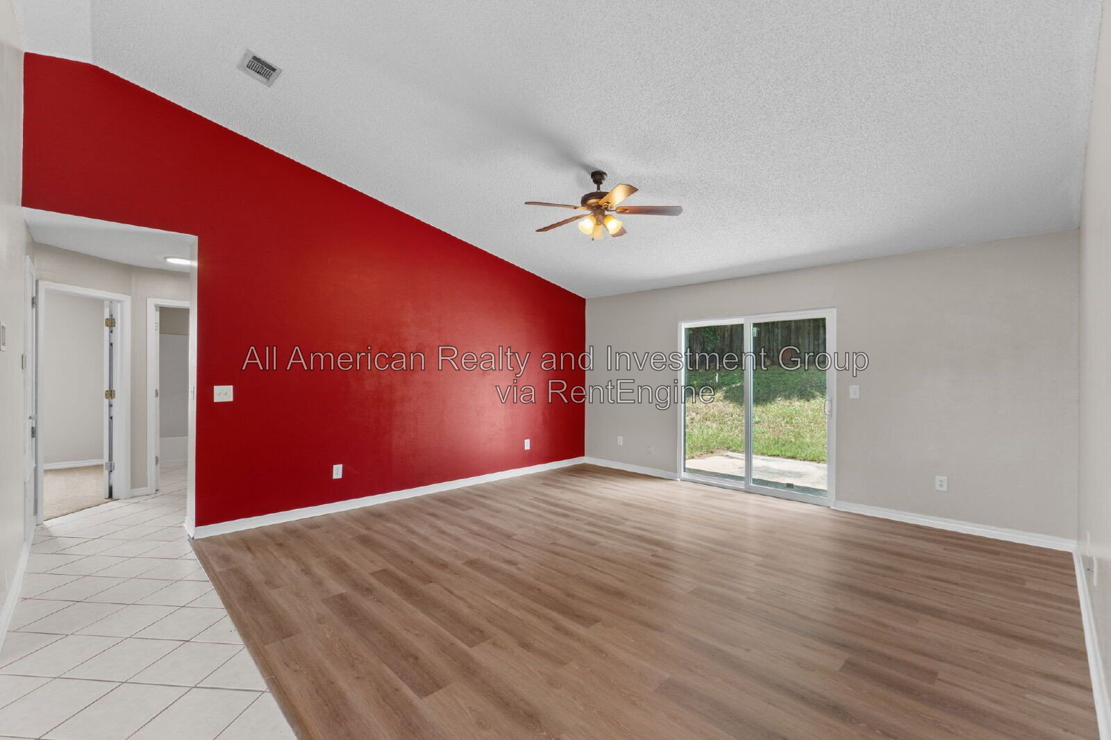Building Photo - 216 Lustan Dr