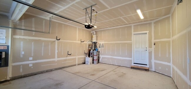 Building Photo - Stunning 3 bd House in Lacey!