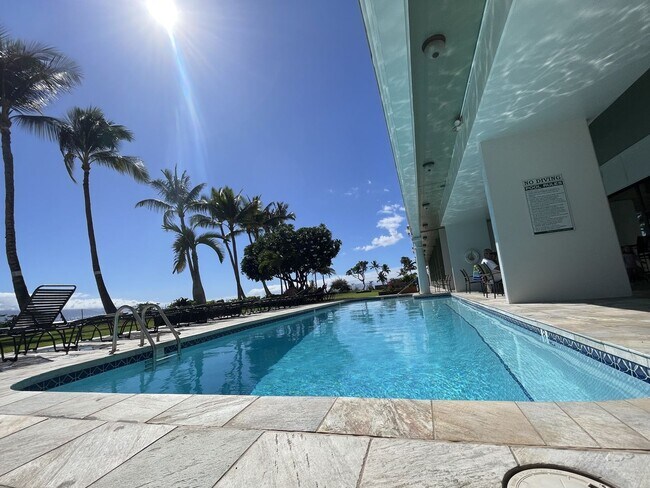Building Photo - Lahaina Shores furnished studio units avai...