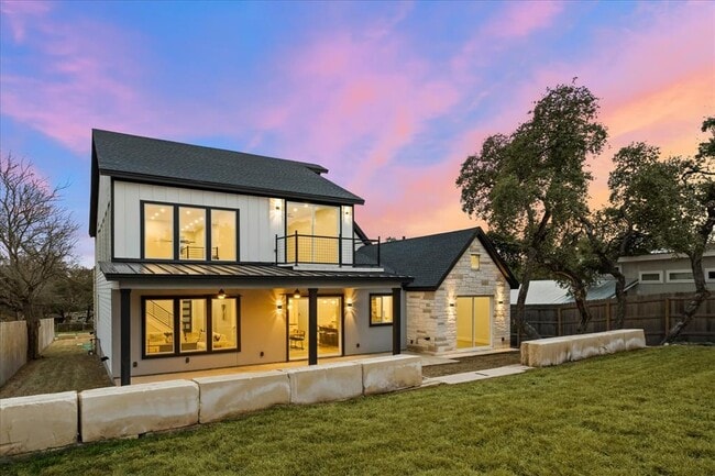 Building Photo - 14804 Arrowhead Dr