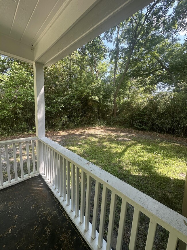 Building Photo - 2309 Lorraine Dr