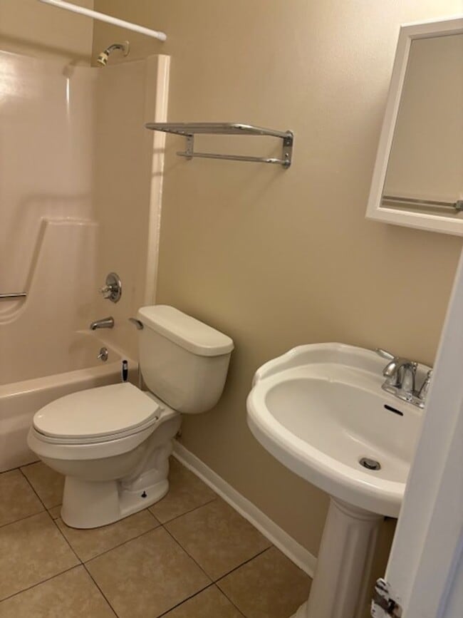 Building Photo - Sonoma Wods