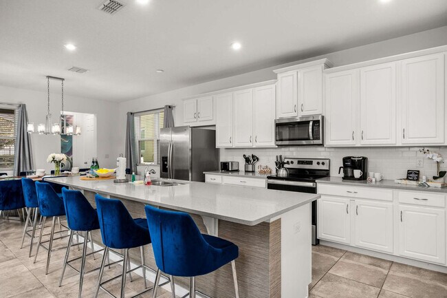 Building Photo - 8953 Amelia Downs Trail