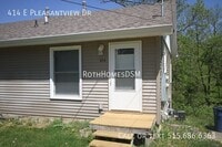 Building Photo - 414 E Pleasant Vw Dr