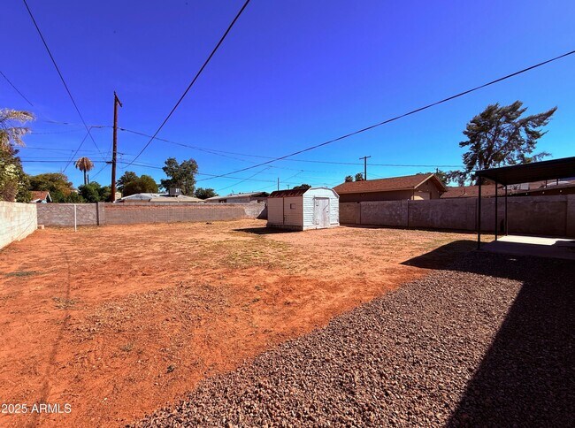 Building Photo - 2817 N 30th Pl