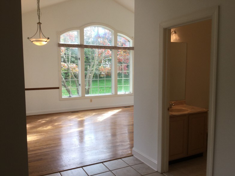 Living area and half bath - 6 Patricks Ct