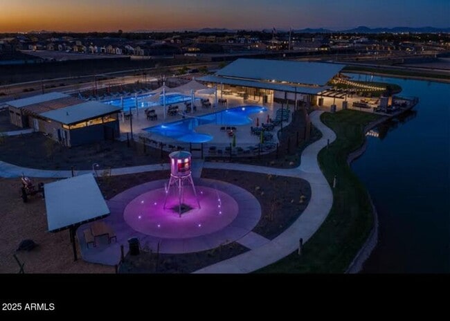 Building Photo - Newer Built 3 Bedroom/2 Bath Single Level Home in Queen Creek! Community Pool, Splash Pad, Lakes ...