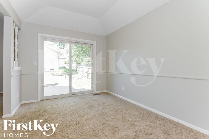 Building Photo - 510 Buena Vista Dr