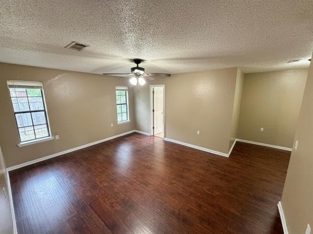 Building Photo - 4604 Lawndale Dr