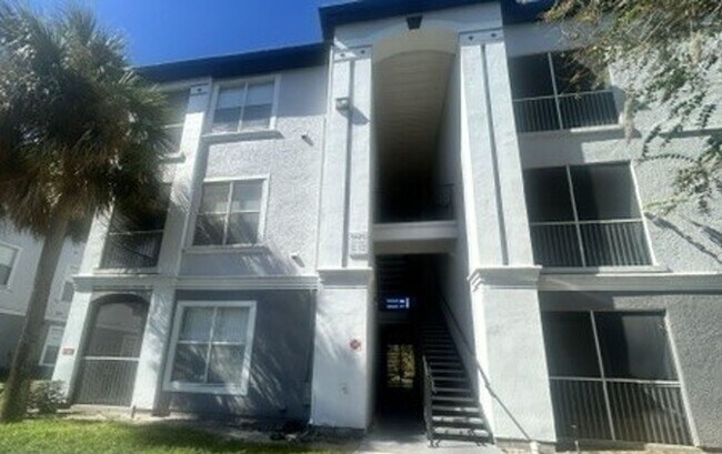 Primary Photo - RIVERVIEW: Allegro Palms - Gated Community...