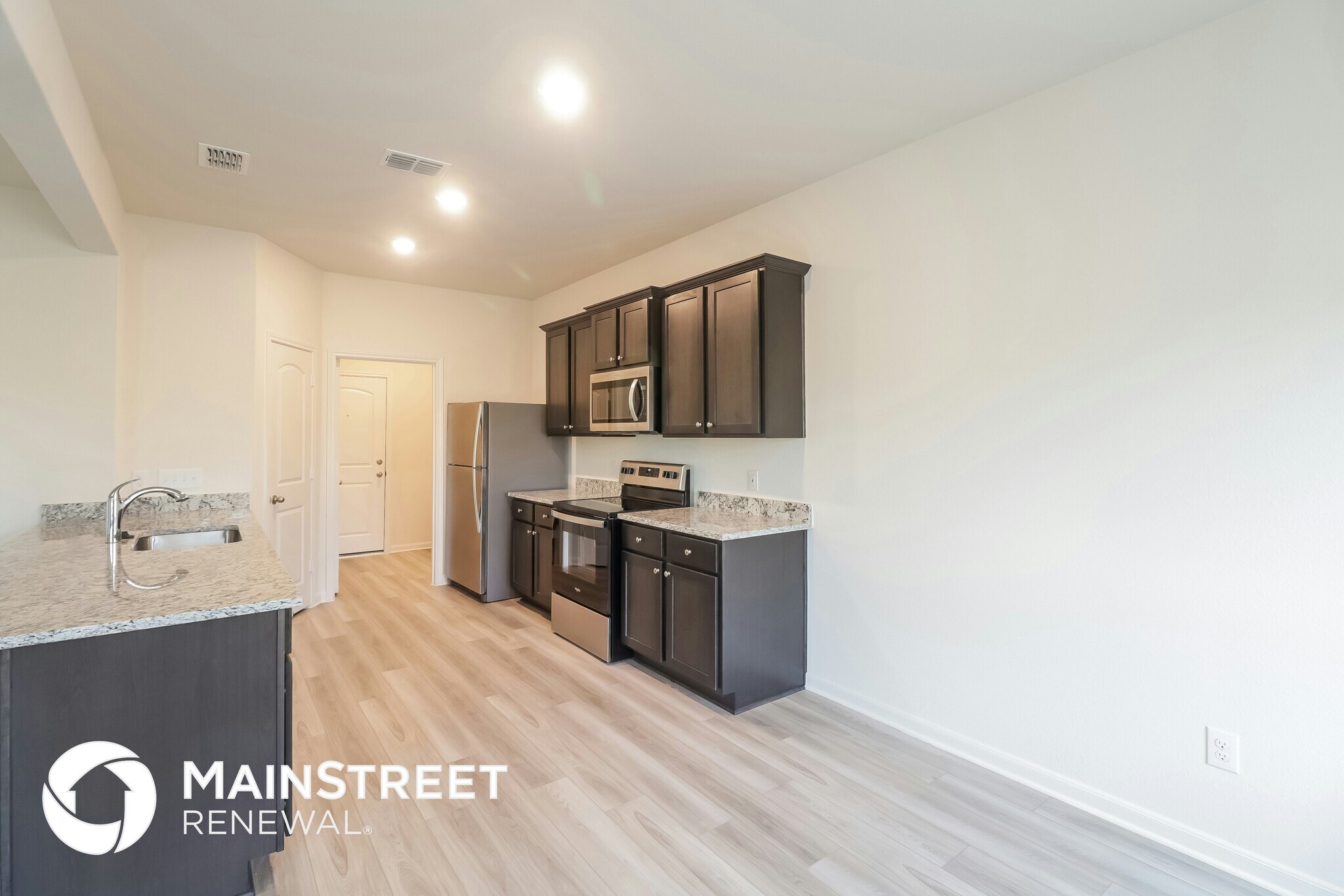 Building Photo - 238 Banjo Trl