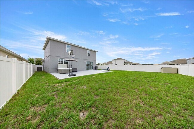 Building Photo - 7539 SW 64th St Rd