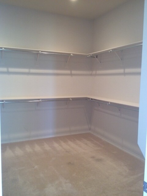 Building Photo - 27701 N Higuera Dr