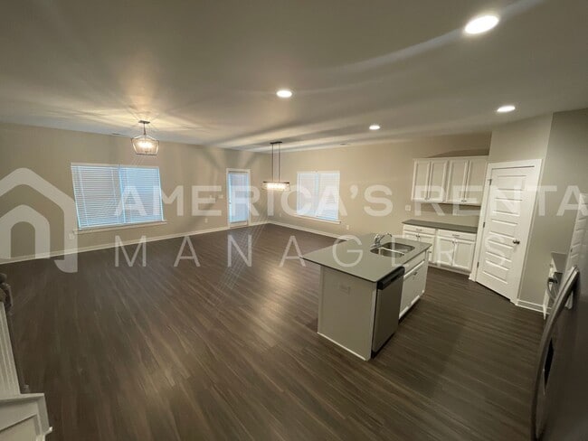 Building Photo - Home for Rent in Oak Grove, AL!!! Available to View with 48 Hour Notice!!!