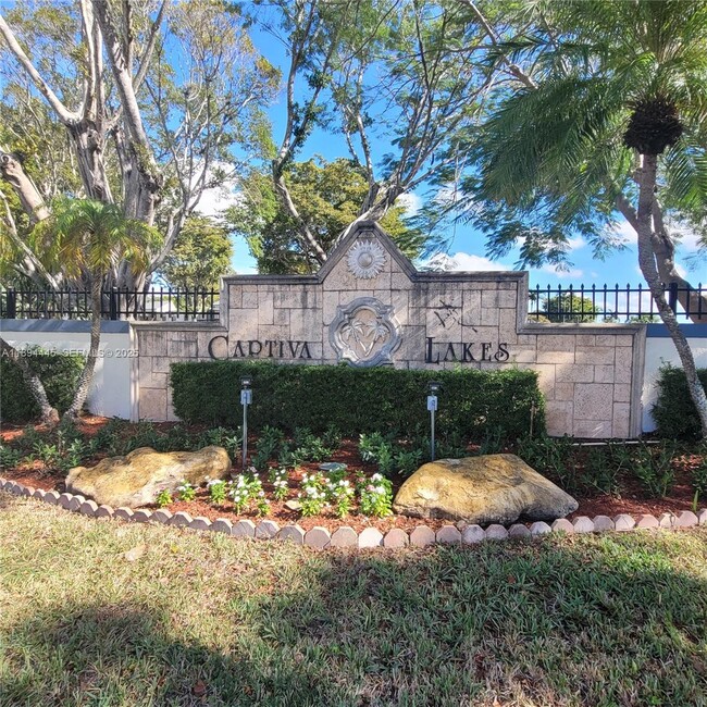 Building Photo - 8301 SW 142nd Ave