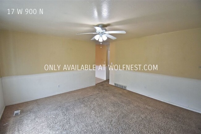 Building Photo - Lovely 4 Bed Orem Unit! No Deposit Option!