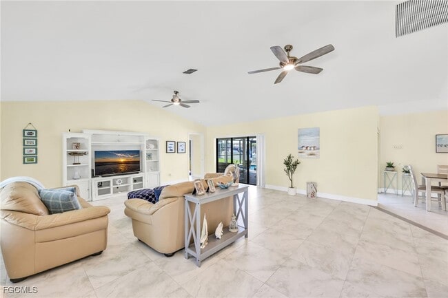 Building Photo - 5032 Skyline Blvd