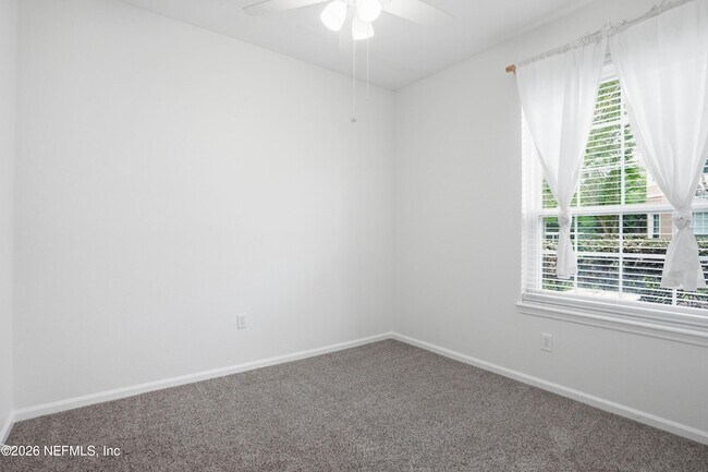 Building Photo - 7990 Baymeadows Rd E