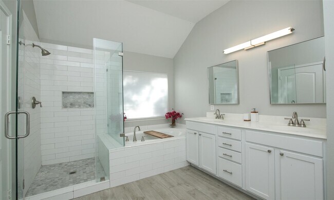 Building Photo - 12802 Magnolia Arbor Ct