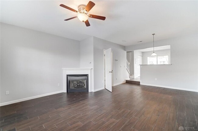 Building Photo - 2436 Tarpon Bay Dr