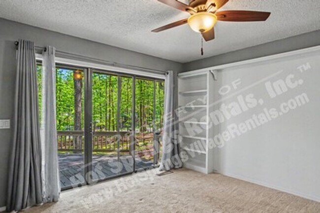 Building Photo - West Gate Area |Home |Unfurnished