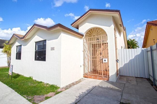Building Photo - 391 NW 58th Ave