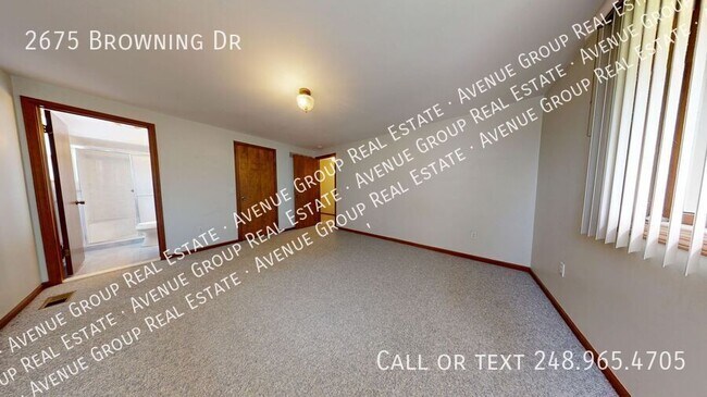 Building Photo - 2675 Browning Dr
