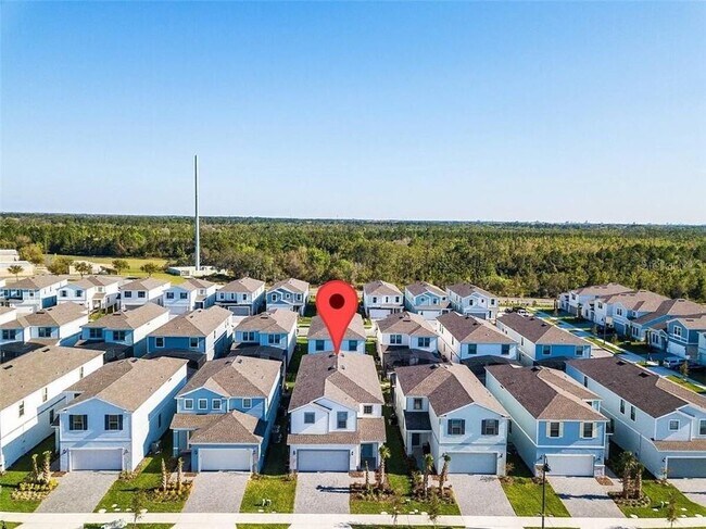 Building Photo - 2482 Dubai St