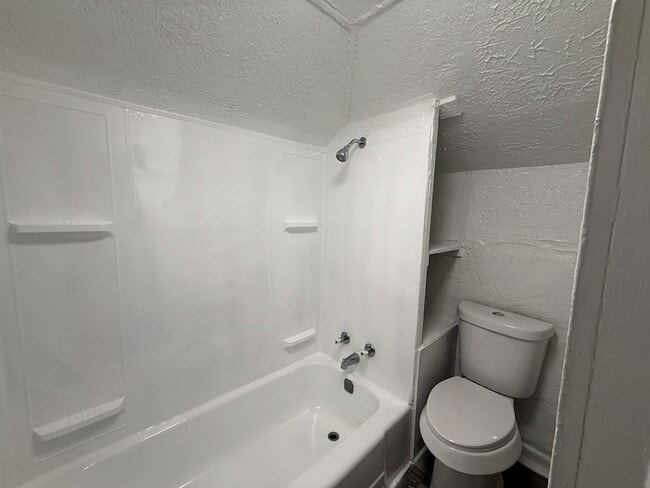 Building Photo - 2567 Rusk St