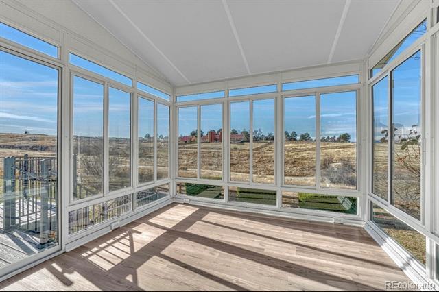 Building Photo - 9858 Venneford Ranch Rd
