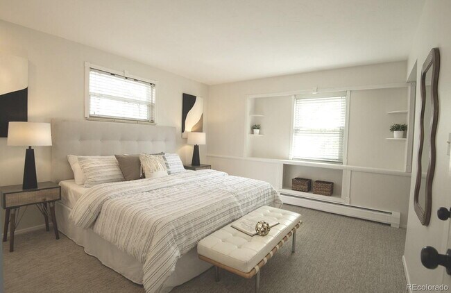 Building Photo - 4-Bedroom home in Ridgewood