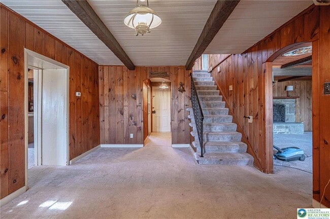 Building Photo - 621 Nursery Rd