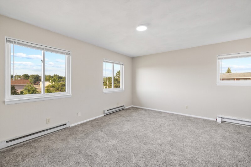 Building Photo - 6301 Frankn Dot Dr