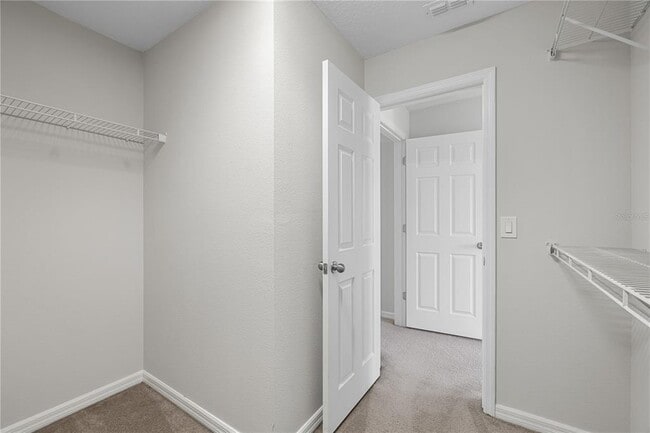 Building Photo - 8019 Glenlloyd Ave