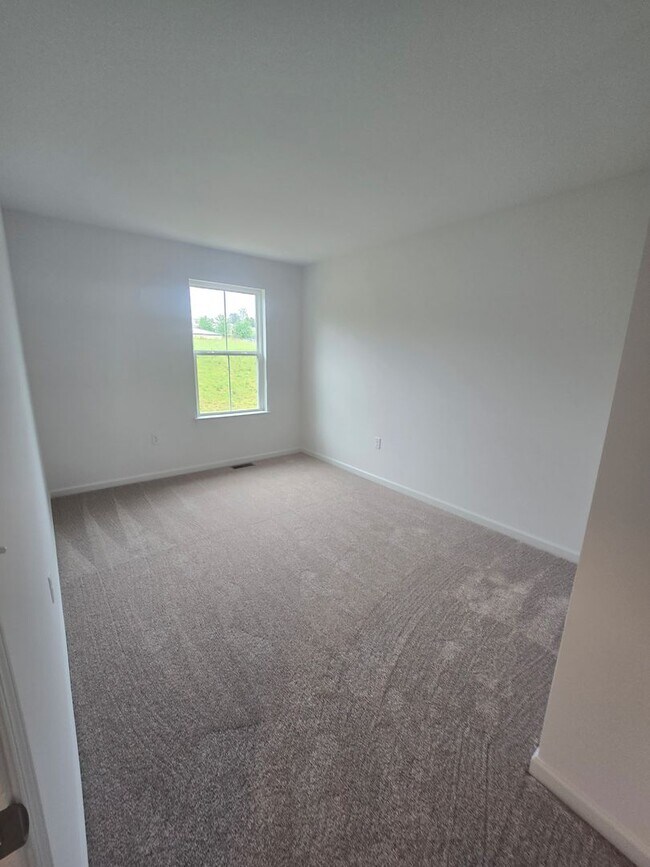 Building Photo - New build 3 bed, 2.5 bath in Carlisle