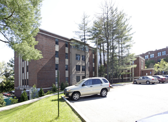 Primary Photo - Woodcrest Retirement Residence
