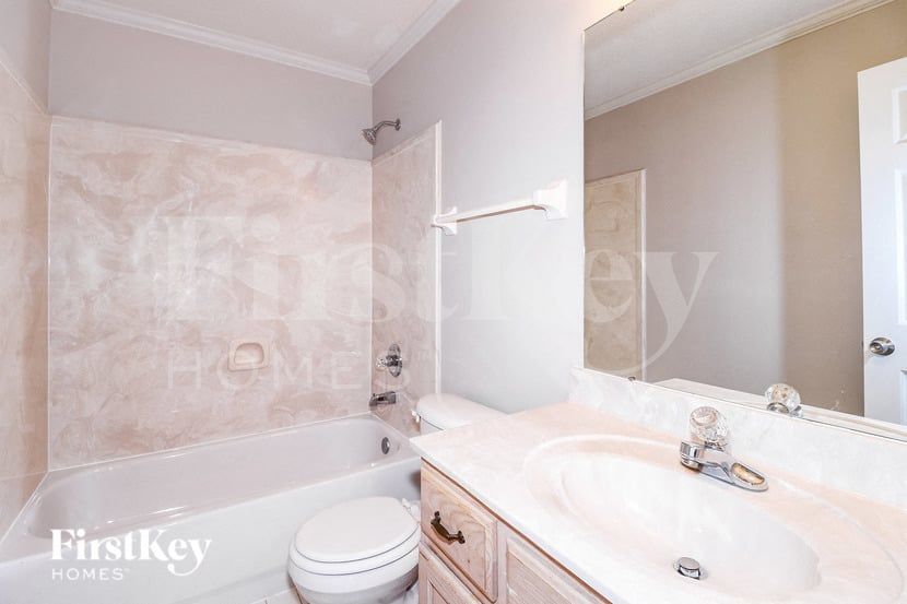 Building Photo - 5380 Milton Ridge Dr