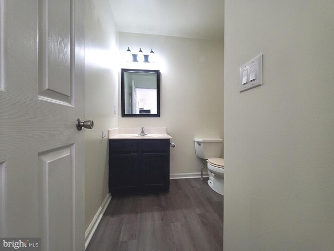 Building Photo - 110 Duck Creek Ln