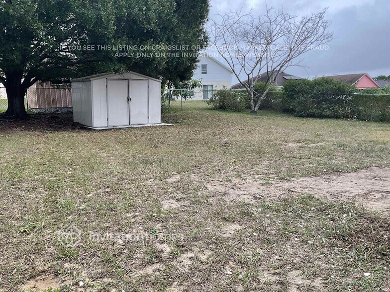 Building Photo - 968 Old Scenic Hwy