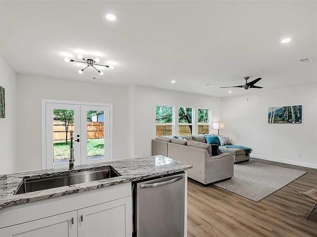 Building Photo - 5206 Slate St