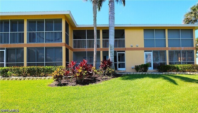 Building Photo - 1305 Mainsail Dr
