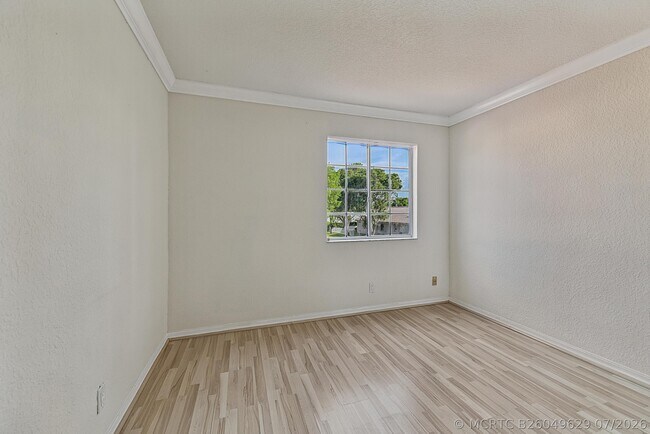 Building Photo - 4583 NW 7th Pl