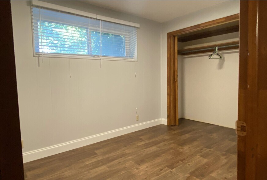 Building Photo - 2497 S 450 E
